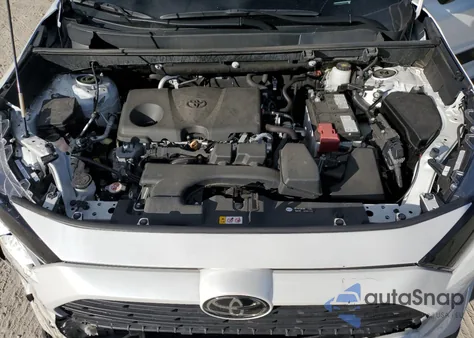 2024 Toyota Rav4 Xle Premium from USA, damaged, VIN 2T3A1RFV6RW427734